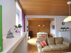  Beautiful home with balcony great location near Bad Pyrmont in Weser Uplands  Бад-Пирмонт